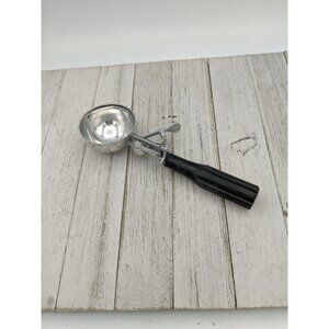 Metal Ice Cream Scoop Black Handle Taiwan